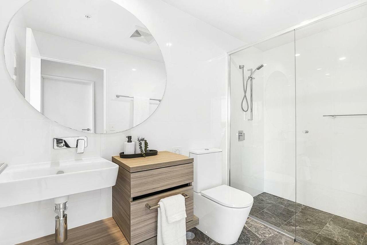 Qube Broadbeach Ocean View Apartments Gold Coast Extérieur photo