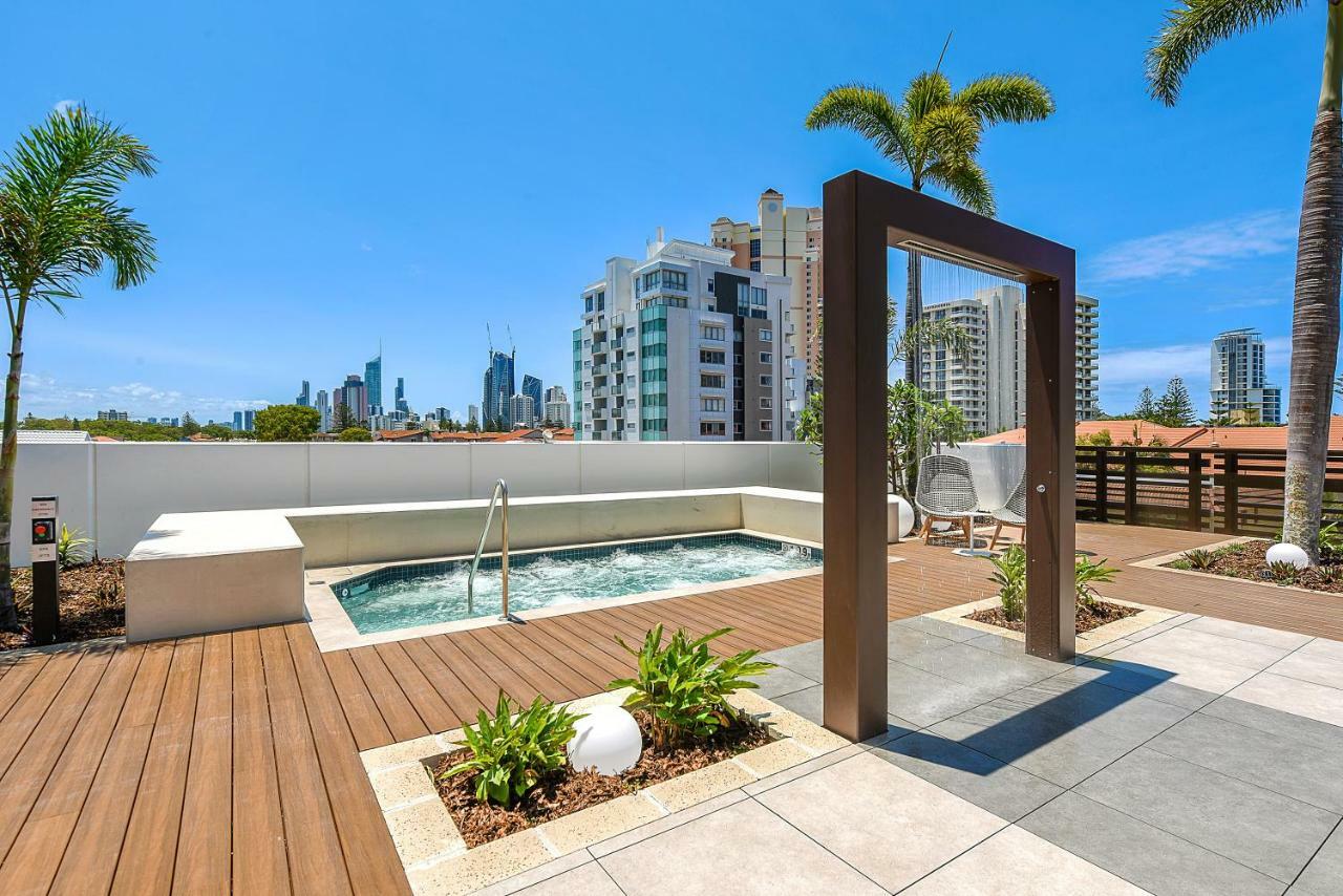 Qube Broadbeach Ocean View Apartments Gold Coast Extérieur photo